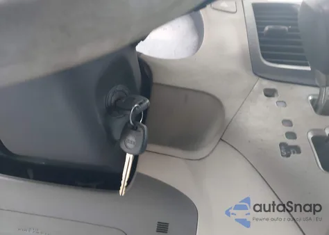 2012 Toyota Sienna Le V6 8 Passenger из США, поврежденный, VIN 5TDKK3DC8CS205172